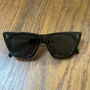 Black cat eye glasses